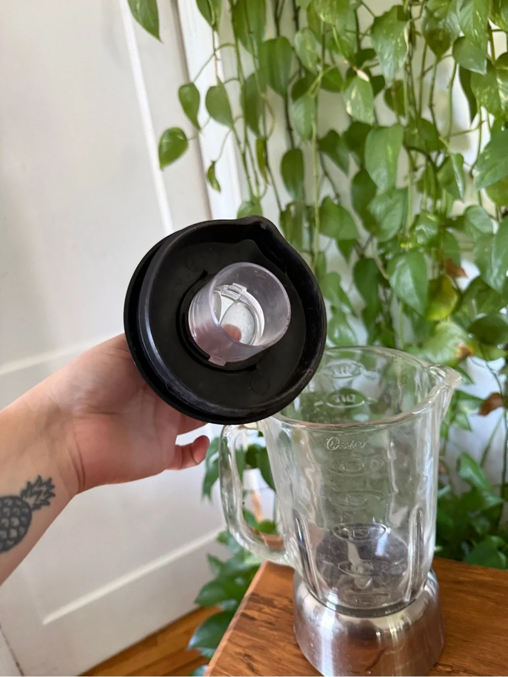 OSTER Glass Blender Pitcher with Black Lid and Stainless Base Replacement